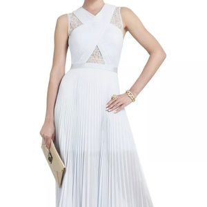 BCBGMAXAZRIA BLUE CHIFFON PLEATED GOWN 6